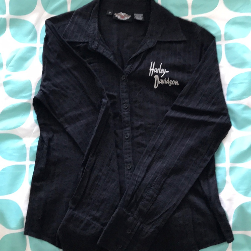 Long sleeve button down HD shirt